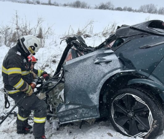 La un pas de tragedie, accident rutier în Conțești La un pas de tragedie, accident rutier în Conțești