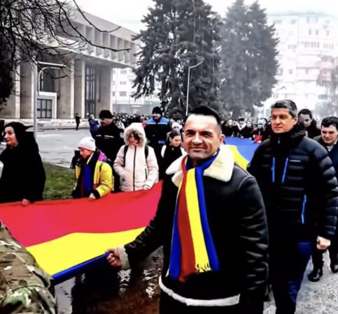 Marșul Tricolorului, moment de unitate și emoție la Târgoviște