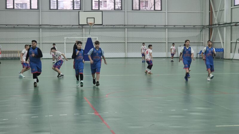 Baschet cu suflet: Micii sportivi au făcut istorie de Ziua Micii Uniri la Târgoviște V