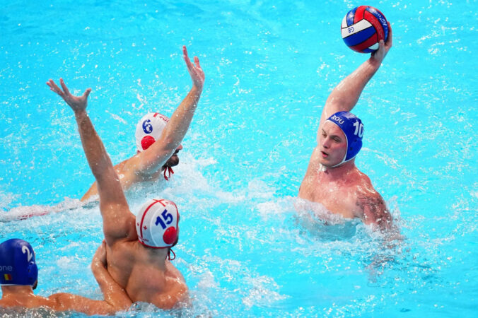 România merge mai departe la Campionatul European de polo: victorie muncită cu Georgia, 15-10 România merge mai departe la Campionatul European de polo: victorie muncită cu Georgia, 15-10