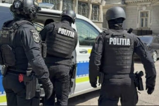 Agresorii evacuați, victimele protejate, Poliția Dâmbovița ia măsuri imediate