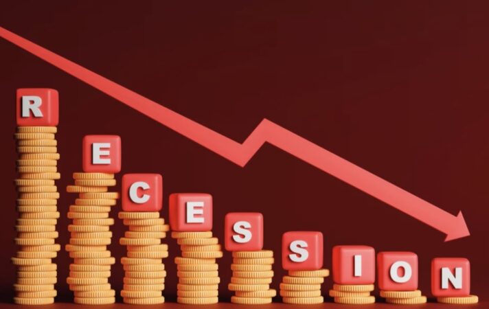 Austeritatea continuă iar România  este  la un pas de  recesiune 