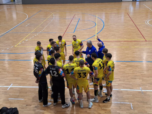 CSU Târgoviște a încheiat sezonul regular al Diviziei A cu un meci dificil la București