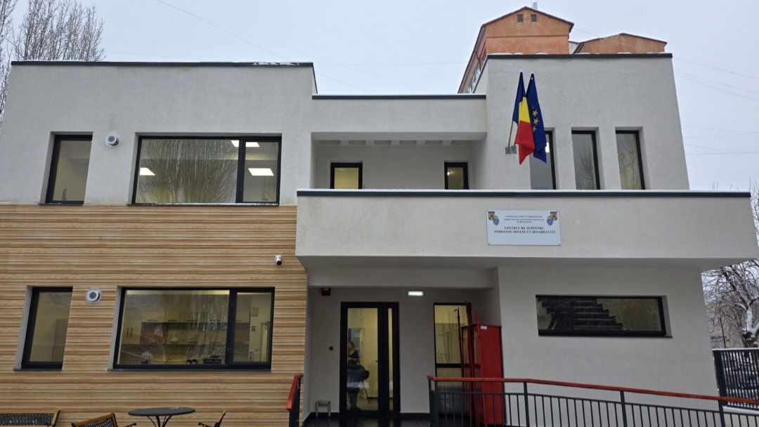 Centru de zi pentru persoanele cu dizabilități, inaugurat la Târgoviște