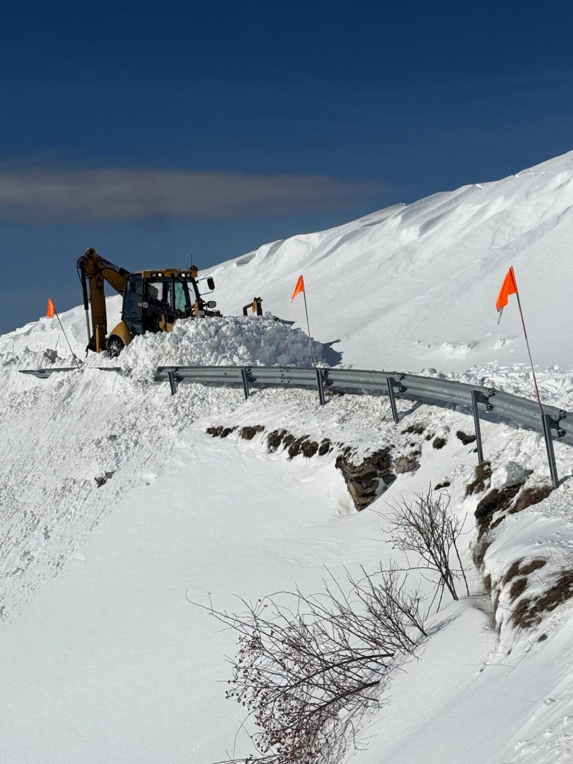 DJ 713 TransBucegi, redeschis circulației. DJ 713 TransBucegi, redeschis circulației.