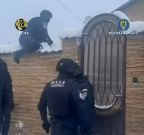  Percheziții la Ghenosu: Grup infracțional pentru camătă și șantaj, destructurat de DIICOT și polițiști