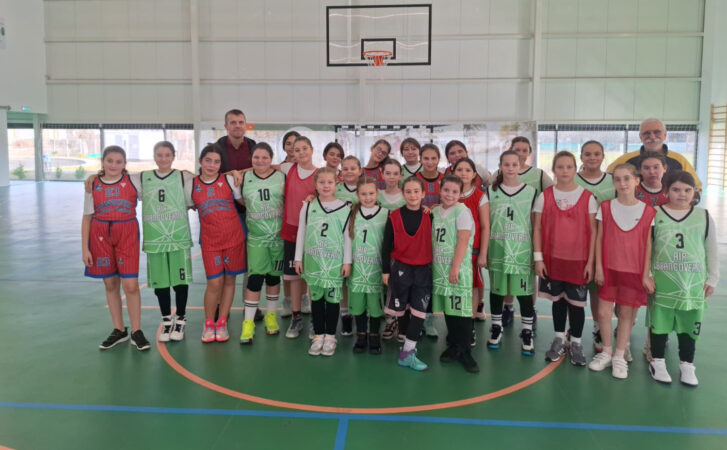 Mini baschet feminin la Târgoviște