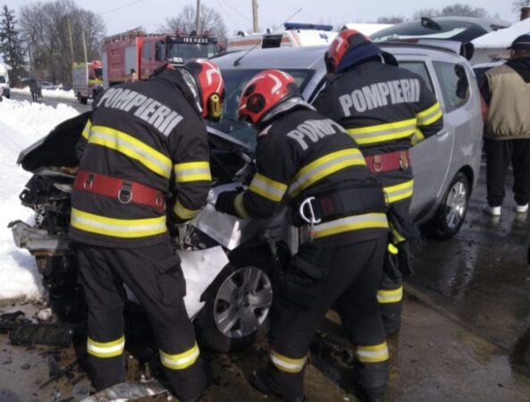  Peste 400 de intervenții ale pompierilor dâmbovițeni într-o săptămână