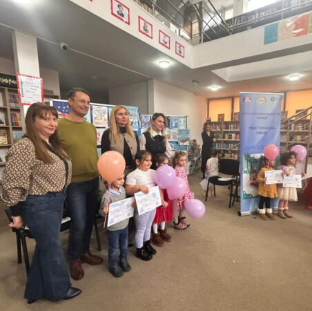 „Sanie cu zurgălăi” – Ediția a VIII-a, o zi plină de zâmbete și emoție la Biblioteca Dâmbovița