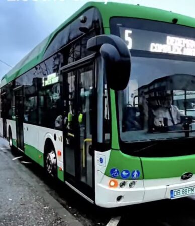 Transport public de calitate în Târgoviște și zona metropolitană: Autobuze electrice și hibride în circulație