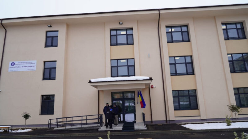 Redeschiderea Școlii Gimnaziale „Tudor Vladimirescu” din Târgoviște