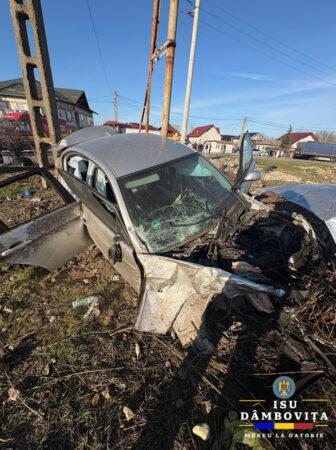 Accident feroviar la Voia: Un autoturism lovit de tren