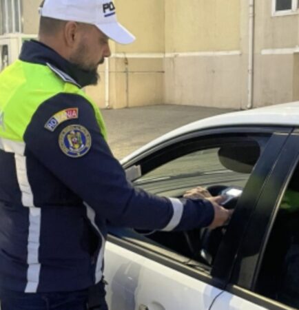 Bărbat din Târgoviște prins la volan cu permisul suspendat Bărbat din Târgoviște prins la volan cu permisul suspendat