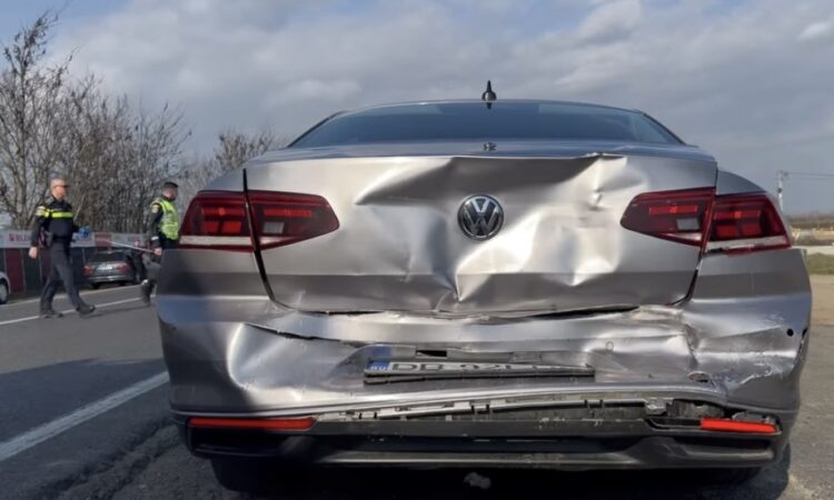 Carambol cu patru mașini pe DN 72 Târgoviște-Găești Carambol cu patru mașini pe DN 72 Târgoviște-Găești