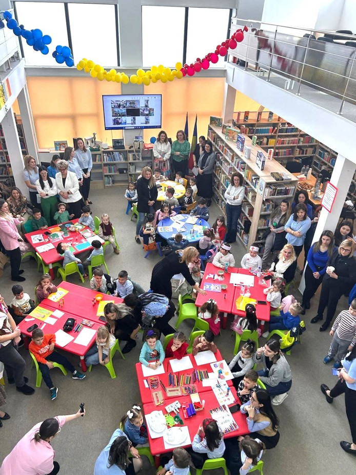 Copiii învață prin joacă: „Sănătatea, bunul cel mai de preț” la Biblioteca Județeană Dâmbovița
