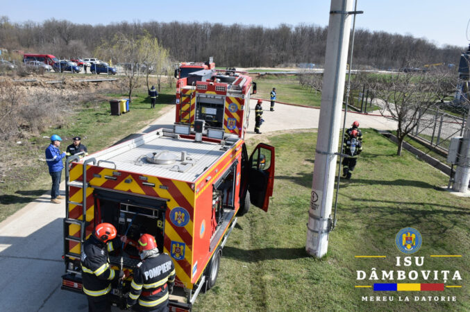 Exercițiu la limita realității: Explozie, incendiu și bagaj suspect, gestionate de ISU Dâmbovița