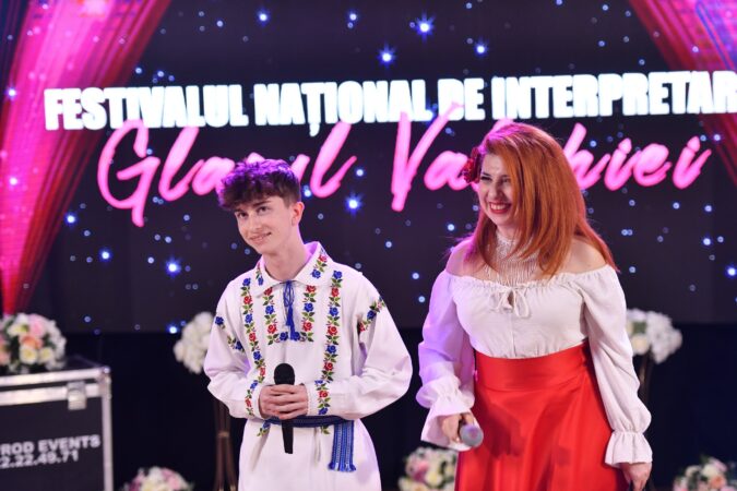 Tineri artiști din 20 de județe își dau întâlnire în Târgoviște, la Festivalul „Glasul Valahiei” 2026