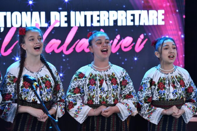 Tineri artiști din 20 de județe își dau întâlnire în Târgoviște, la Festivalul „Glasul Valahiei” 2026
