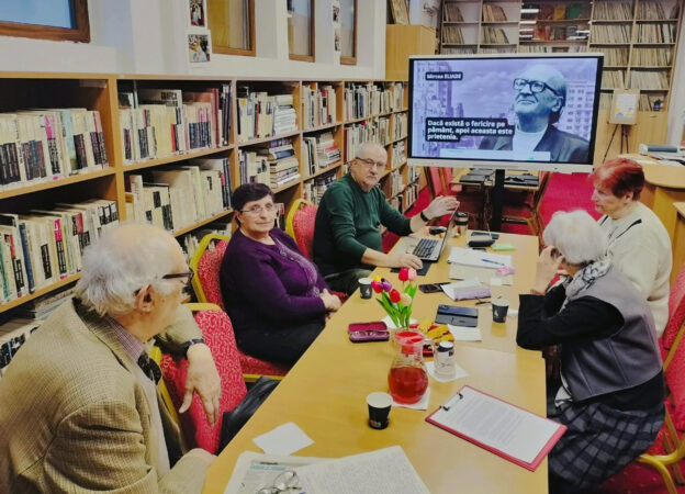 La Clubul Seniorilor din Dâmbovița: Radu Tudoran și Mircea Eliade, în centrul atenției La Clubul Seniorilor din Dâmbovița: Radu Tudoran și Mircea Eliade, în centrul atenției