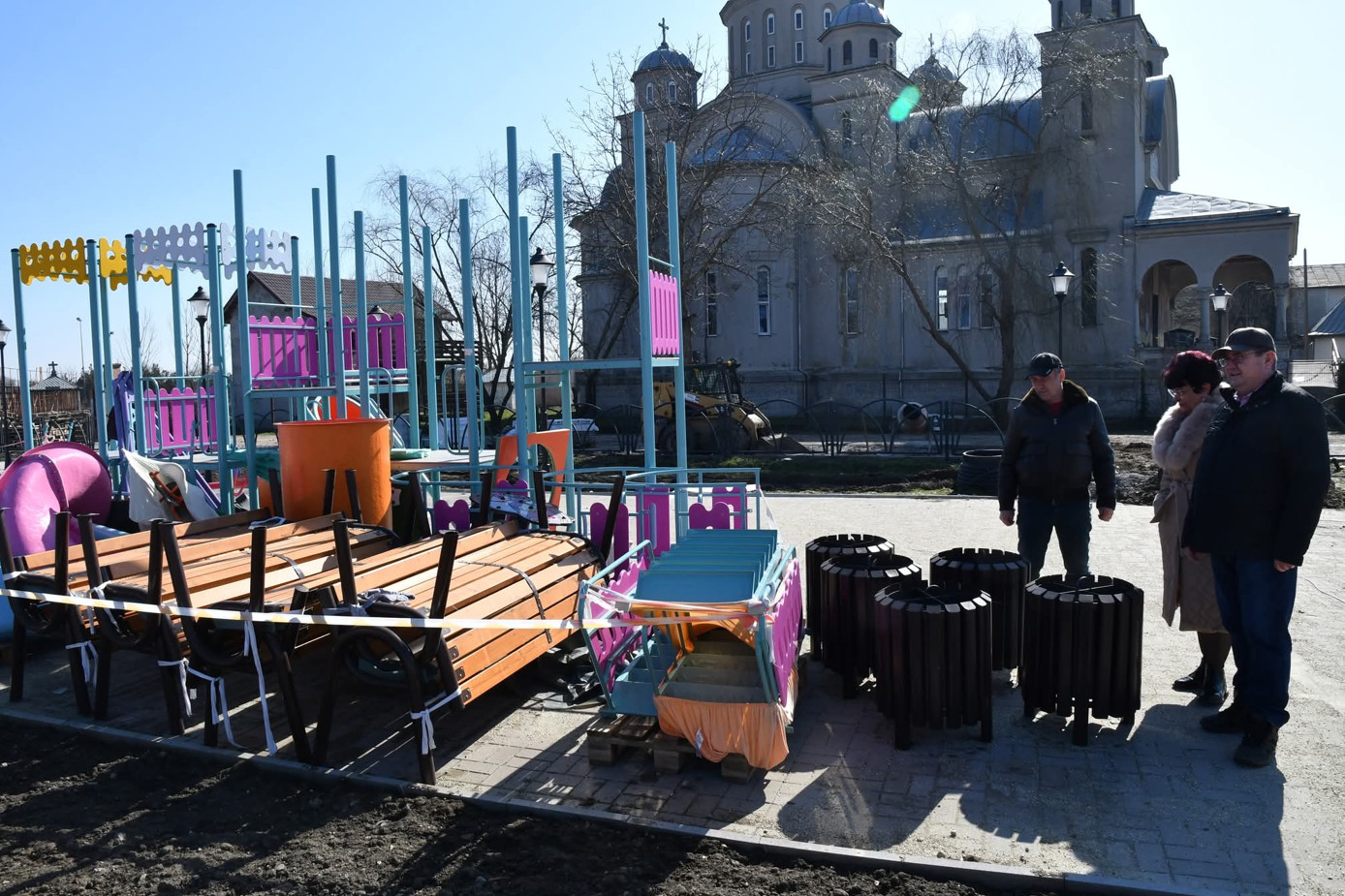 Lucrările continuă la Parcul Eroilor din Răcari