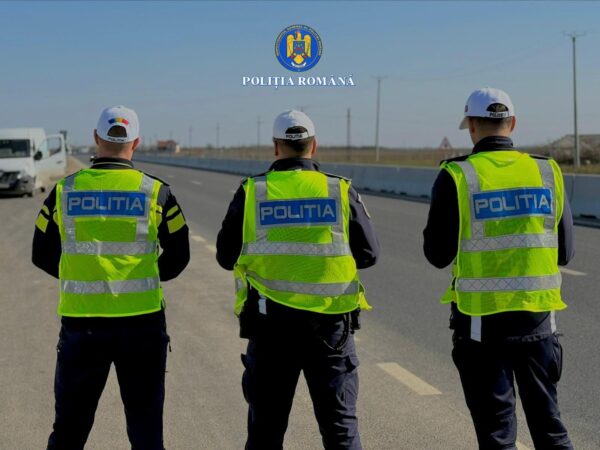  Polițiștii dâmbovițeni au acționat pe DN7: 250 de sancțiuni și 72 de permise reținute! 