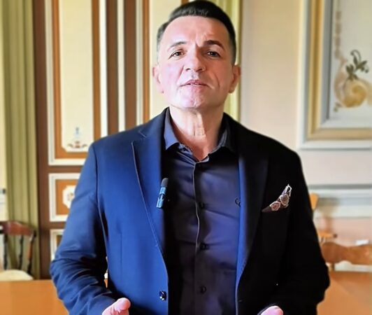 Primarul Daniel Cristian Stan anunță reabilitarea și modernizarea locurilor de joacă din Târgoviște