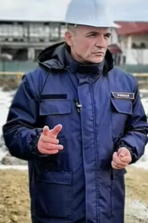 Primarul Daniel Cristian Stan acuză ANL de incompetență și nepăsare după 25 de ani de  blocuri neterminate