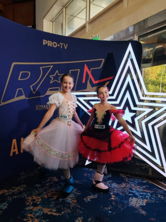 Sandra Elena Mihai strălucește la „Românii au talent” 