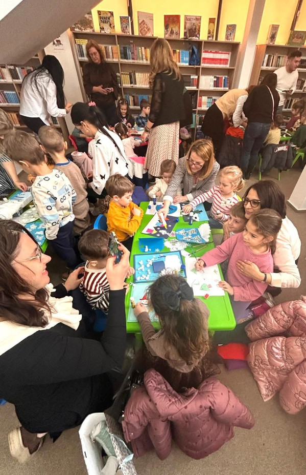 „Săptămâna verde” aduce primăvara la Filiala pentru Copii a Bibliotecii Județene Dâmbovița