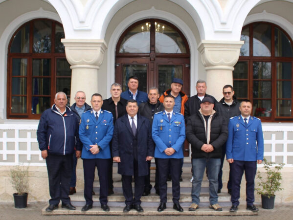 Veteranii Jandarmeriei Dâmbovița, onorați la sediul unității