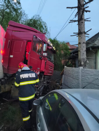 A VĂZUT MOARTEA CU OCHII