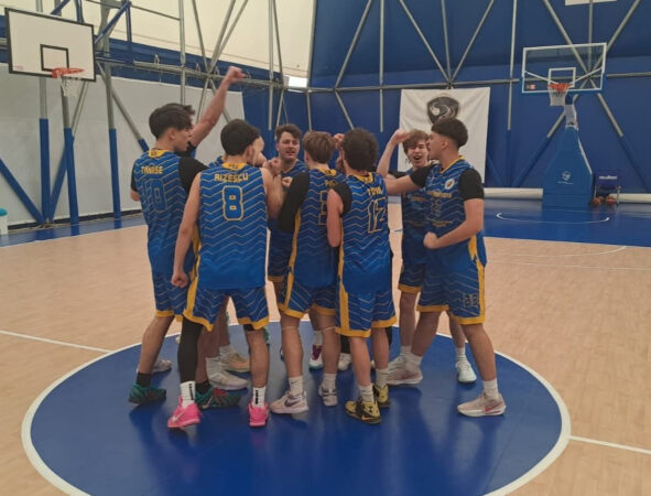 CSU Târgoviște a strălucit la București și s-a calificat în Final Four CSU Târgoviște a strălucit la București și s-a calificat în Final Four