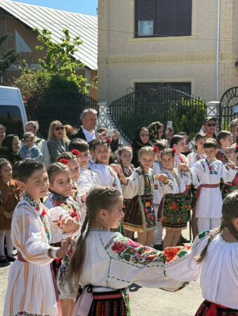  Duminica Mironosițelor, sărbătorită la Băleni alături de autoritățile județene 