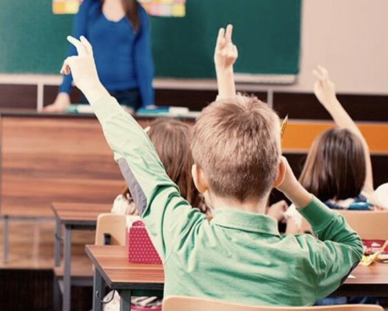  Încep emoțiile pentru elevi: Evaluările Naționale din mai 2026 aduc calendar încărcat pentru clasele II, IV și VI