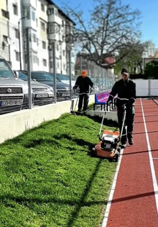 Municipiul Târgoviște este igienizat stradă cu stradă