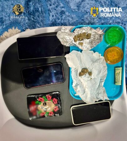  Rețea de trafic de droguri destructurată în Dâmbovița
