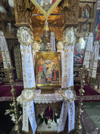 Săptămâna Luminată : Hristos a Înviat!