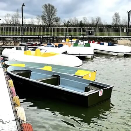 Se deschide lacul de agrement de lângă Complexul de Natație Târgoviște! Bărci și hidrobiciclete, disponibile de miercuri pentru târgovișteni