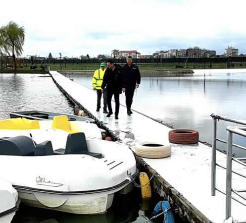Se deschide lacul de agrement de lângă Complexul de Natație Târgoviște! Bărci și hidrobiciclete, disponibile de miercuri pentru târgovișteni