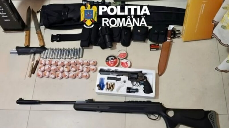 41 DE PERCHEZIȚII: Rețea de arme ilegale, destructurată