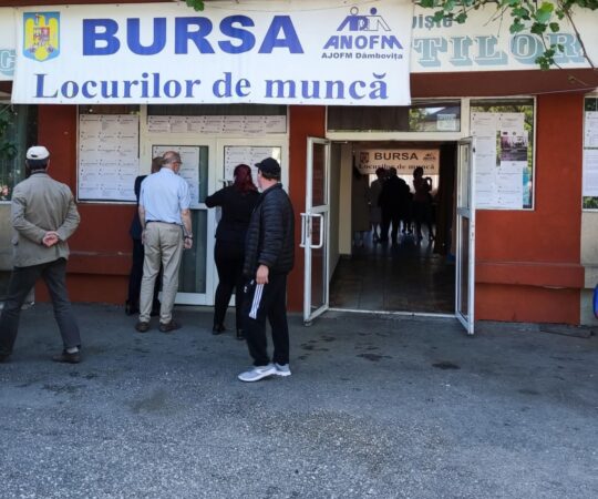 Bursa Locurilor de Muncă, pe 8 mai, la Târgoviște