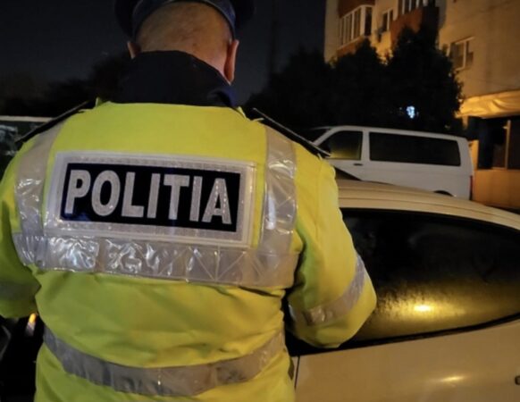 Dosar penal pentru fals în declarații: un șofer ar fi încercat să inducă în eroare polițiștii Dosar penal pentru fals în declarații: un șofer ar fi încercat să inducă în eroare polițiștii