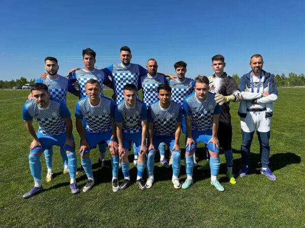  LIGA 4 DÂMBOVIȚA SE ÎNCINGE: Luptă aprigă la titlu și dramă la retrogradare!