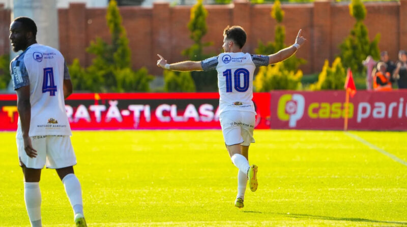 Spectacol total la Târgoviște! Chindia și Farul au oferit un meci nebun, terminat 3-3, în prima manșă a barajului pentru SuperLigă,