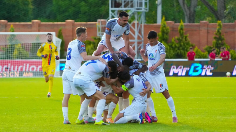 Spectacol total la Târgoviște! Chindia și Farul au oferit un meci nebun, terminat 3-3, în prima manșă a barajului pentru SuperLigă,