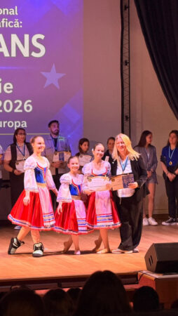 Succes remarcabil pentru tinerii dansatori la Concursul Național „EURODANS”