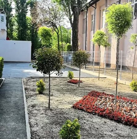 Transformare spectaculoasă în Târgoviște! Zona din spatele Școlii „Coresi”, complet modernizată
