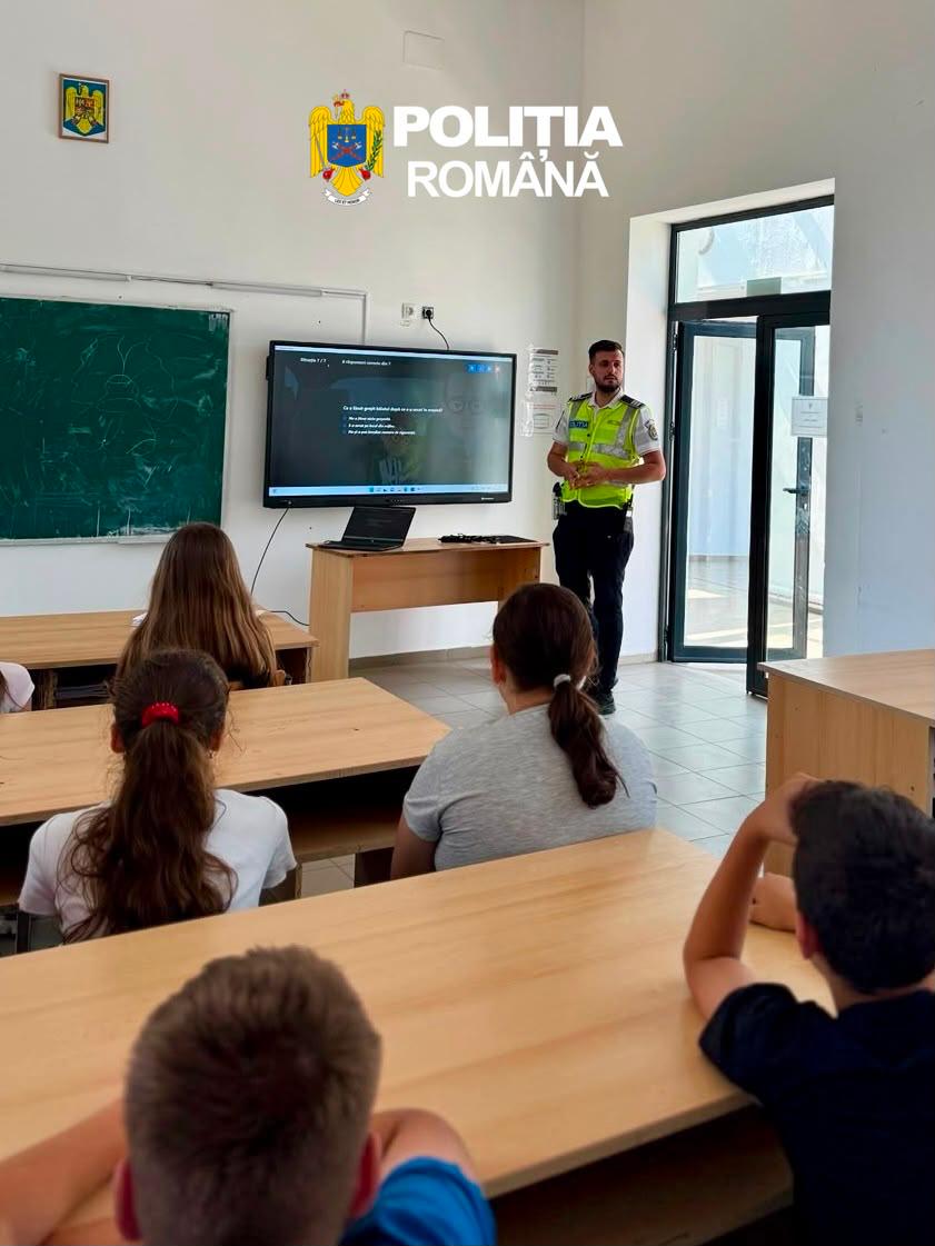 EDIȚIA I A PROIECTULUI „DEPENDENȚA DE ECRANE ȘI PERICOLELE DIN MEDIUL ONLINE”