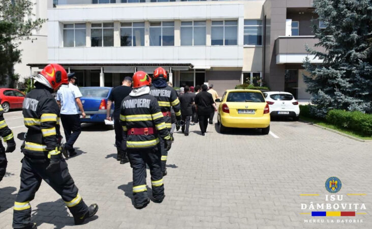  Exercițiu de evacuare și adăpostire desfășurat de ISU Dâmbovița la un operator economic din Târgoviște