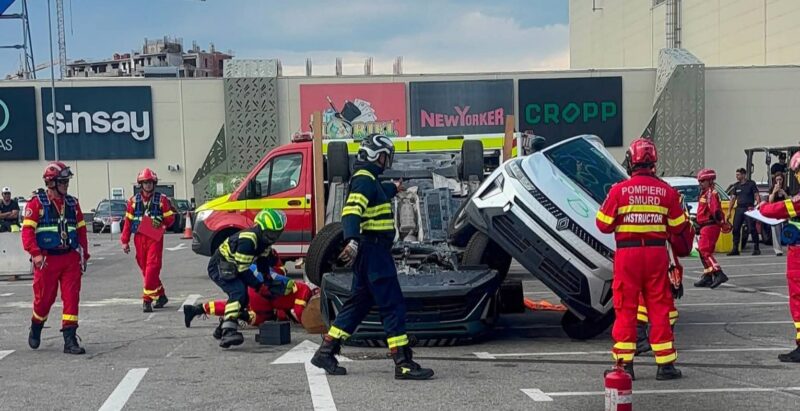 ISU Dâmbovița, pe podium la competiția națională a salvatorilor! ISU Dâmbovița, pe podium la competiția națională a salvatorilor!